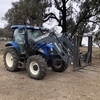 2009 New Holland T6010 Plus.
