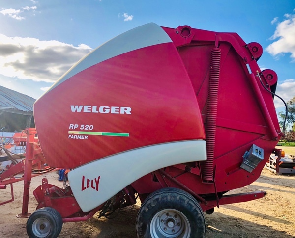 Welger RP520 round baler