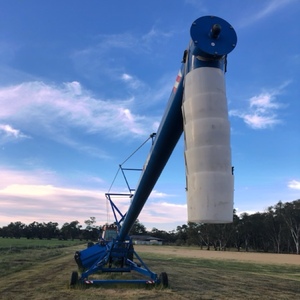 Brandt 1370 HP Swing Away auger for sale