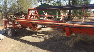 Windrower Macdon Priaremac