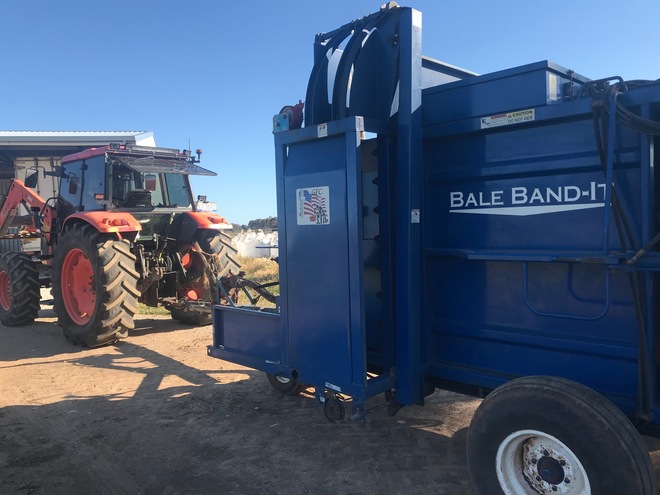 2006 GFC Bale Bandit 100