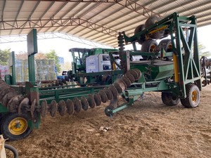 KELLY CHAIN 46FT WITH PJ GREENS SEEDBOX