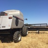 Gleaner R72, Macdon Draper Front