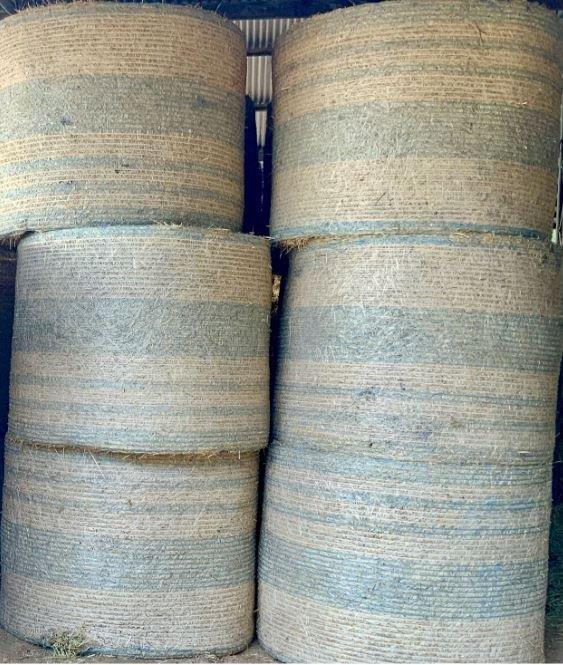 Oaten Hay 5x4 Round Bales (New Season) Weed Free