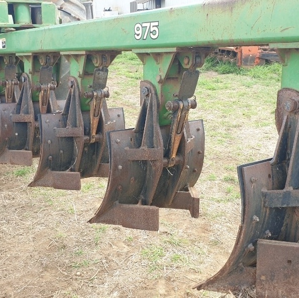 WANTED John Deere 975 Blade Plough