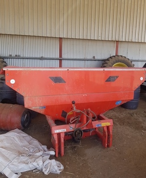 Kuhn Twin disc fertiliser Spreader