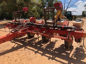White Planter 5100 Seed Boss 8 row x 30” with Attachments
