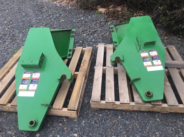 Challenger Front End Loader brackets to suit John Deere 8000 Series