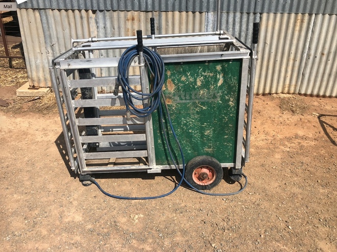 Prattley 3 Way Weigh Crate