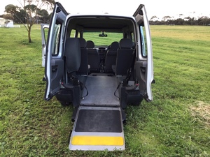 HOLDEN COMBO WHEELCHAIR VAN