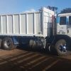 1990 2350D Acco w 6m Tipping Tray