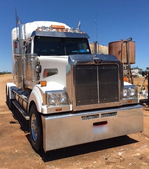 Western Star 4900 -  52