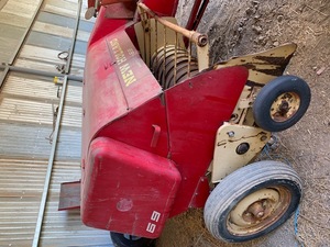 New Holland 69 Baler