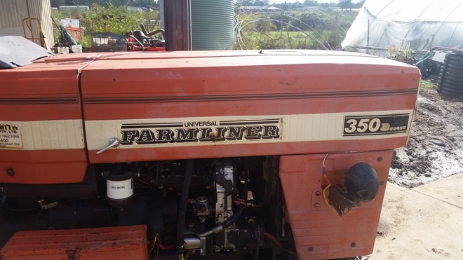 farmliner 350c 1983 tractor 2WD 38HP including 6 foot blade $7950