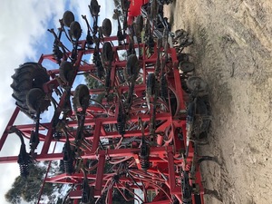 Horwood Bagshaw Air Seeder