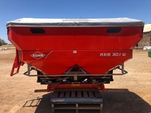 kuhn spreader