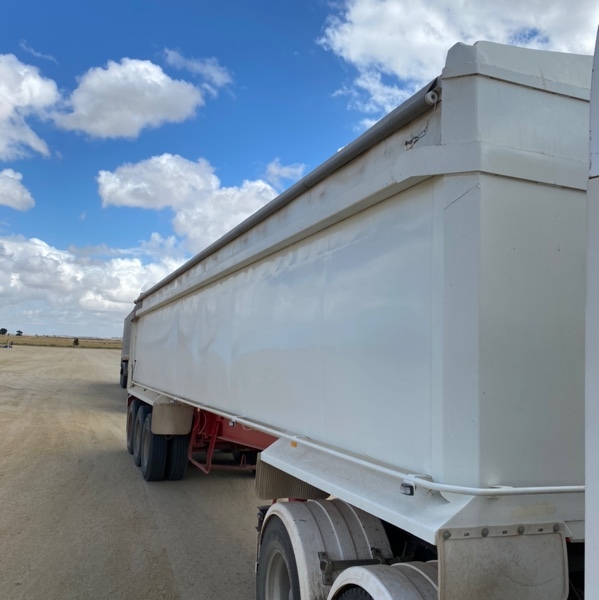 White 36ft Semi TOA Tipper Trailer