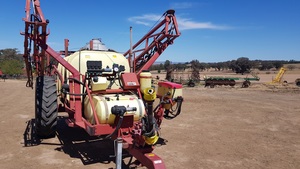 Hardi 4000L x 18m Boomspray