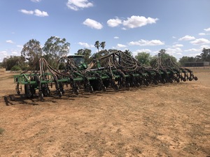 2005 50' Auseeder DBS 49-300 Series Seeder Bar