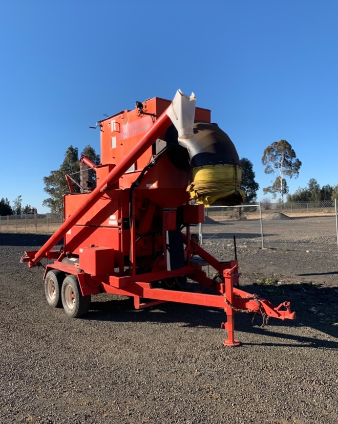 Nufab grain cleaner/seed grader