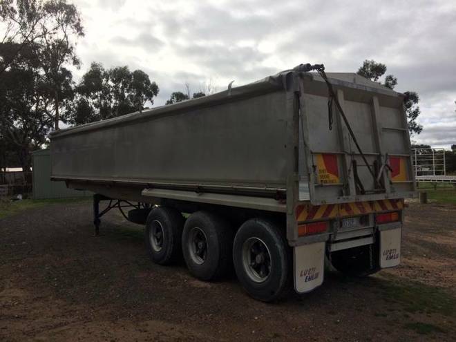 1988 Lusty 36 'x 5' TOA Semi-tipper