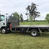 Truck - Isuzu-  LOW KLM,S  