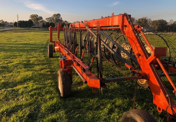Schinckel 14 Wheel Hay Rake