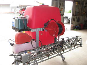 Silvan 400 Lt Pasture Pack spray tank with 8Mt Boom