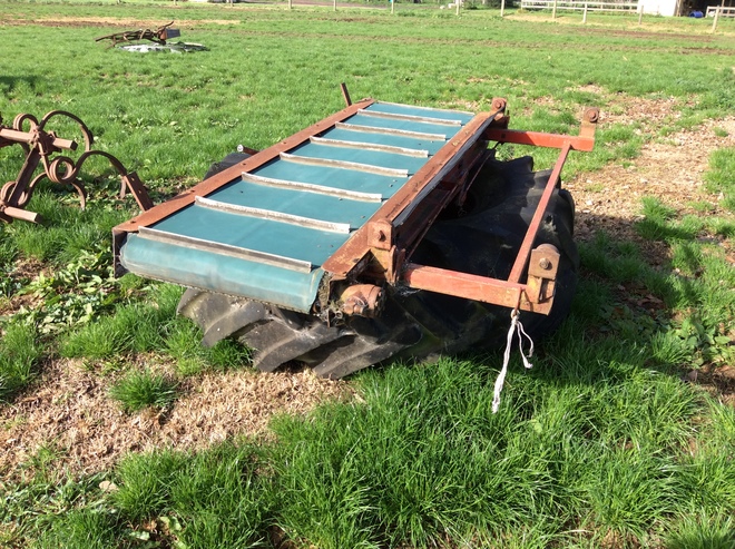 Walking Floor, As is