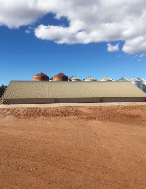 Roll Over Roof Fertiliser Shed
