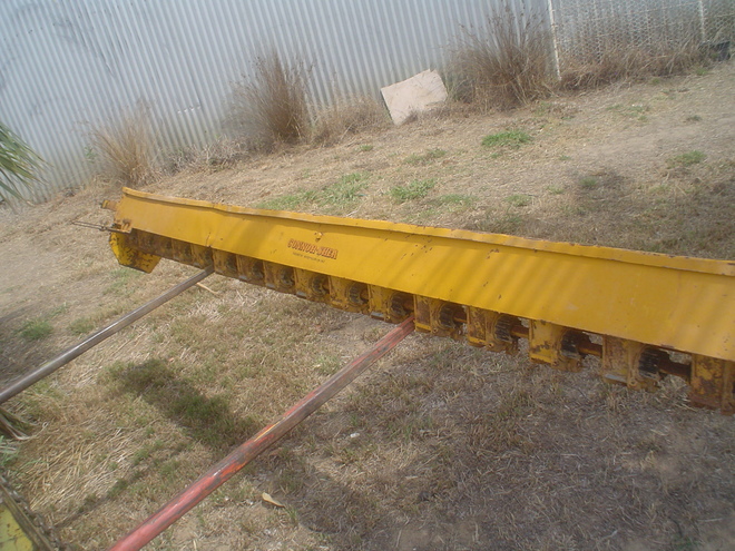 Connor Shea 18 run small seeds box