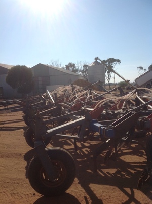 62ft Flexi-Coil 820 Seeder Bar