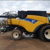 2009 New Holland 9070 with 45' Front