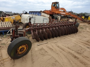 Massey Ferguson Sundercut Plough