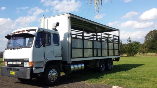 Mitsubishi Stock Truck