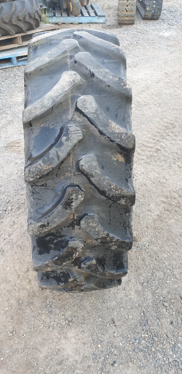Tractor Tyre (380/85 R24)
