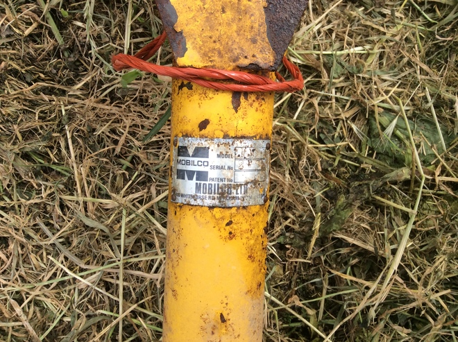 Under Auction - Mobilco Bale Elevator - 2% + GST Buyers Premium On All Lots 