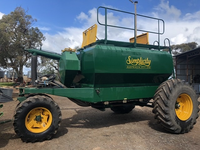 Simplicity 9000 Air Cart