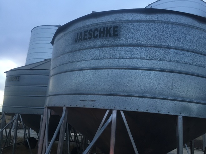 3 x Jaeschke 30/mt Fertiliser Field Bin