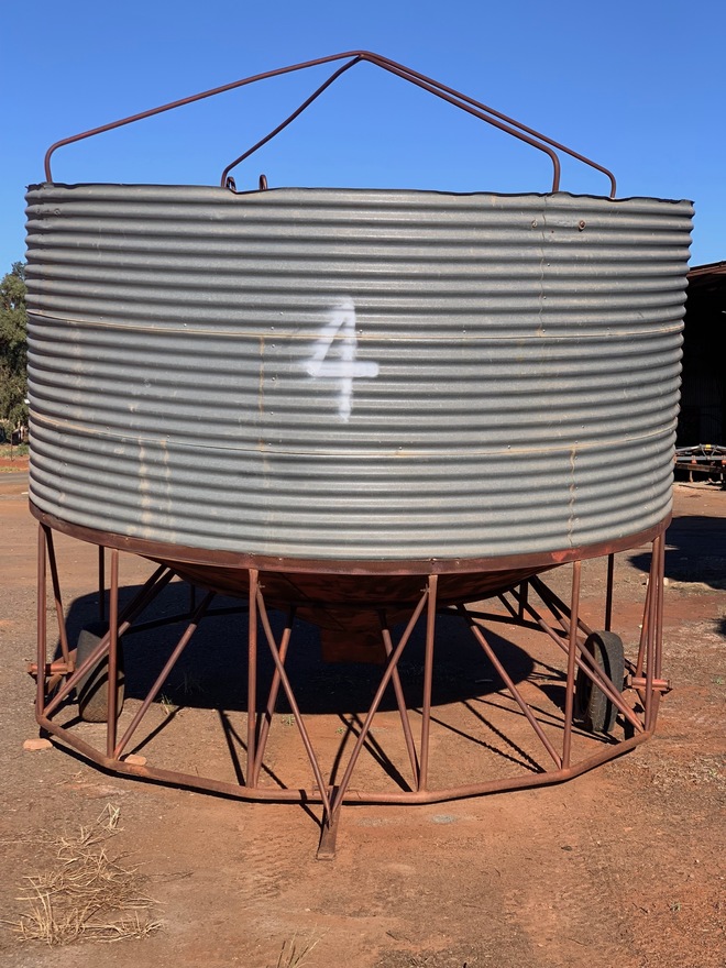 18 mt Field Bin