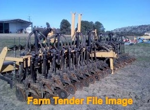 Serafin or John Deere Single Disc Culti Bar   