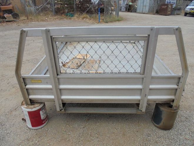  - Aluminium Ute Tray 6 x 8 -