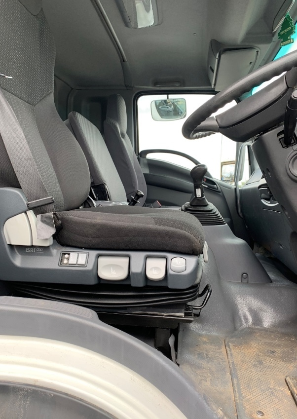 ISUZU FXL 1500 LWB, Refrigerated Curtainsider Truck