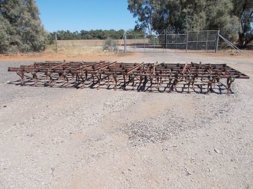 Under Auction - Shearer, 40 Run, 6 Row Undercarriage - 2% Buyers Premium on all Lots 