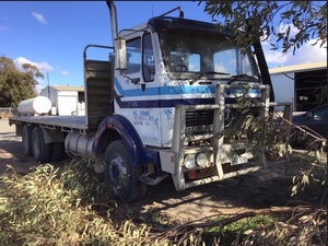 MERCEDES 2228 BOGIE DRIVE TRUCK 