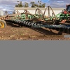 **** Price Reduced**** Smale 40ft airseeder + 5700 litre Simplicity aircart