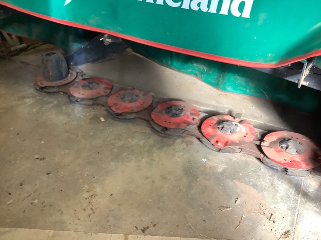 Kvernaland 2324 Disc Mower