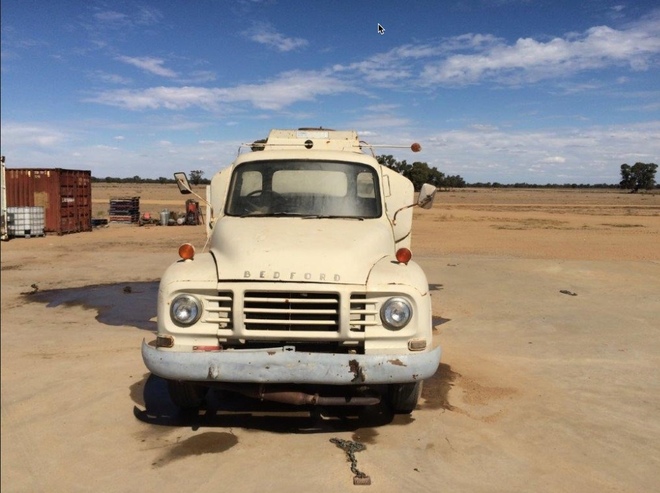 Bedford Fuel Truck