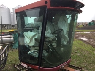 Case IH 2388 Header Cabin