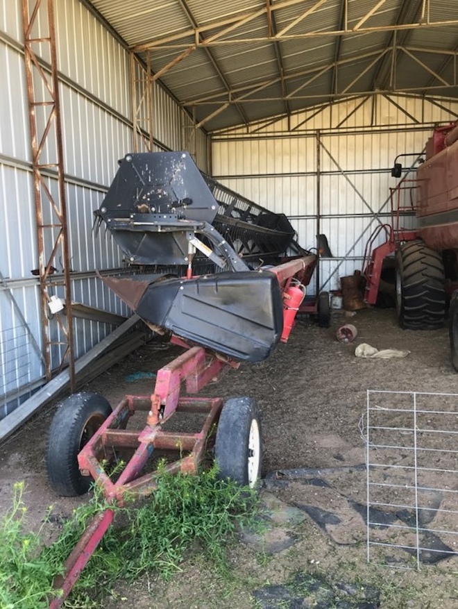 1995 Case IH 2166 Header with 30ft Front
